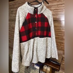 Maurices Gray and Red Fleece Pullover